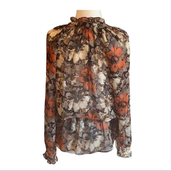 BELLATRIX•BLOUSE - Picture 4 of 10